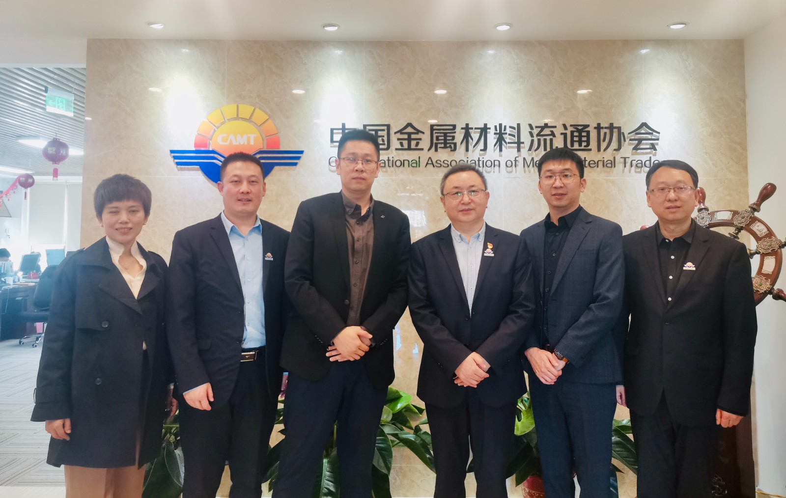 調(diào)色-3月14日下午陳雷鳴會見全聯(lián)城市基礎(chǔ)設(shè)施商會建設(shè)與材料設(shè)備分會.jpg